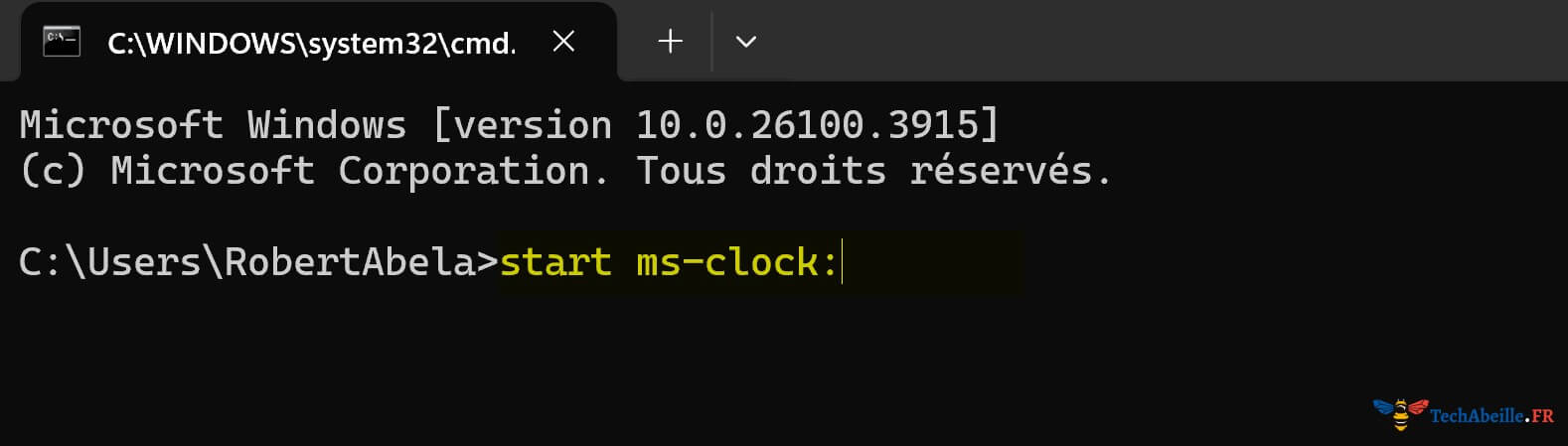 Saisie de la commande pour lancer lHorloge dans CMD