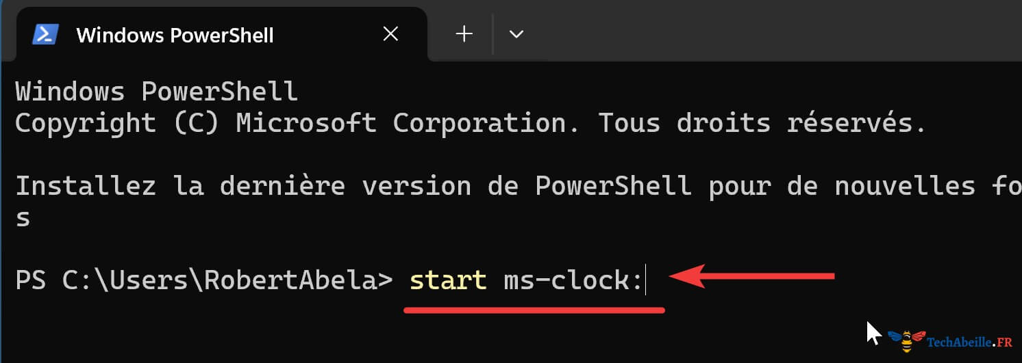 Saisie de la commande pour lancer lHorloge dans PowerShell