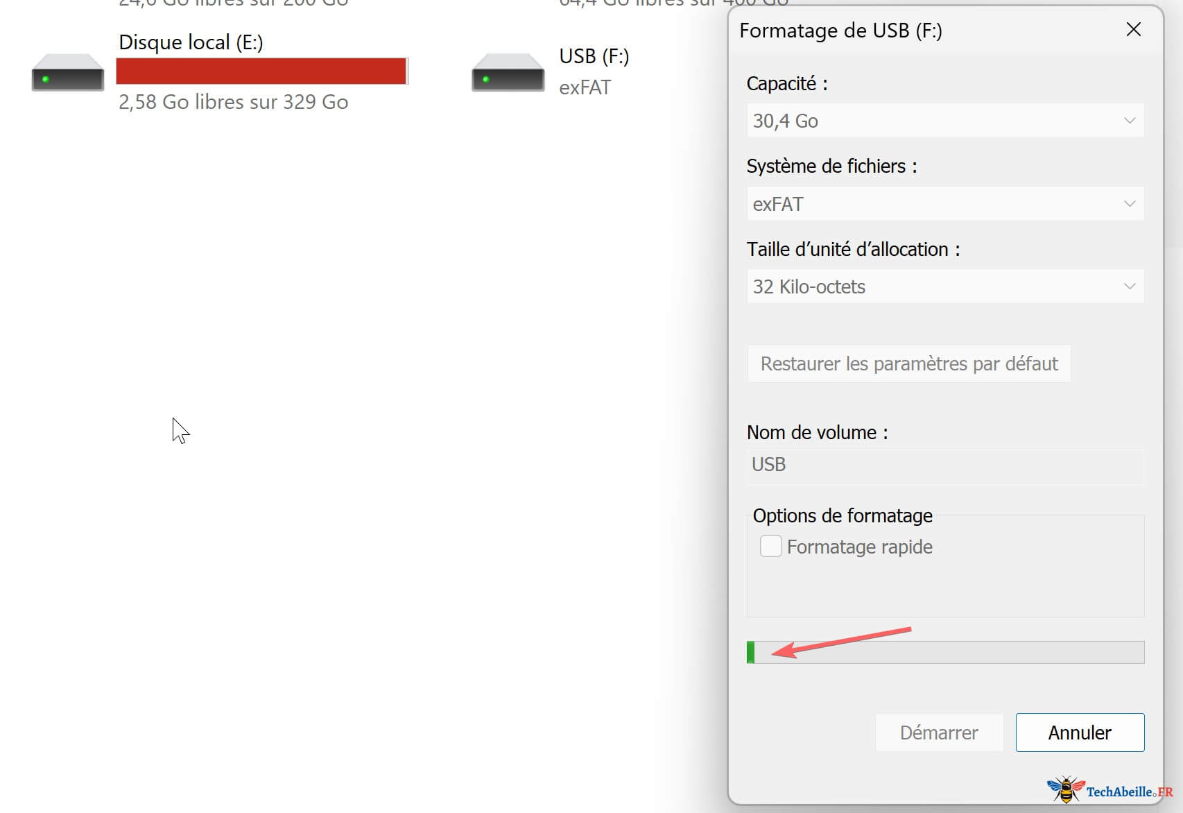 Progression du formatage complet soyez patient et observez la barre de progression